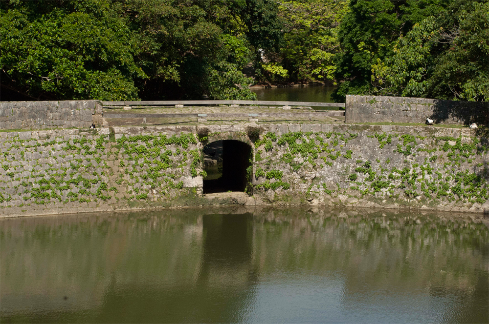 城とまちを結ぶ道