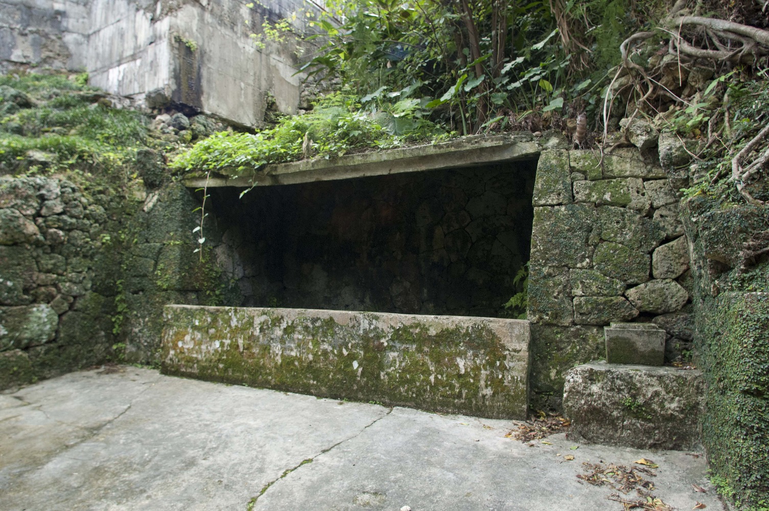 安谷川