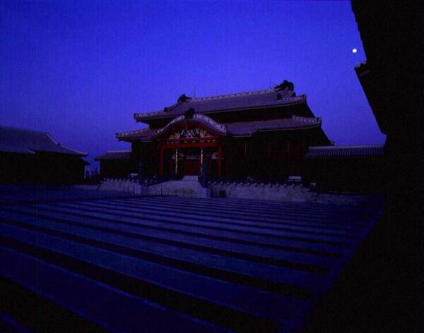 正殿｜御庭の夜景