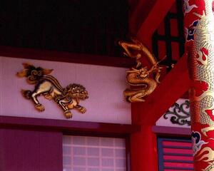 正殿|唐破風-金龍と獅子(吽形)のメイン画像