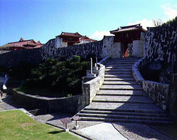 瑞泉門｜全景