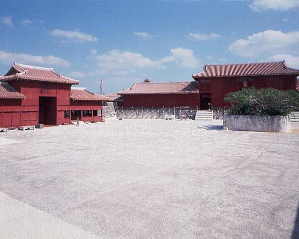 下之御庭｜下之御庭より広福門～奉神門を含む下御庭全景