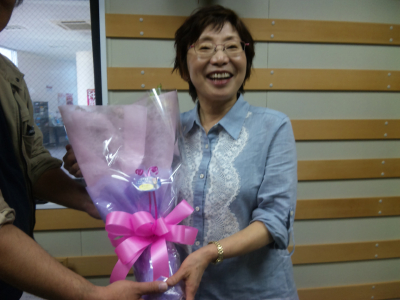 安谷屋真理子