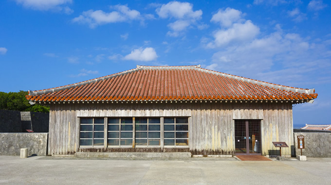 系図座・用物座