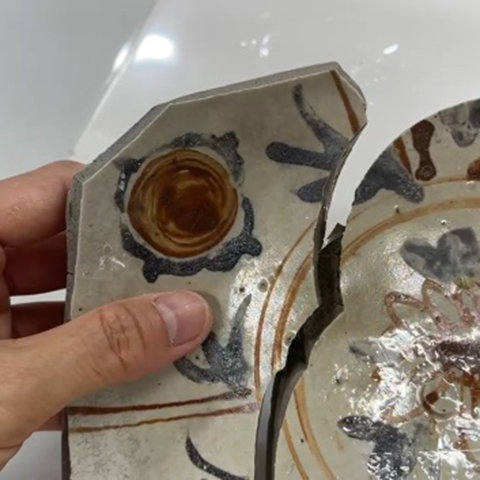 破片の接合（2）：慎重に接合