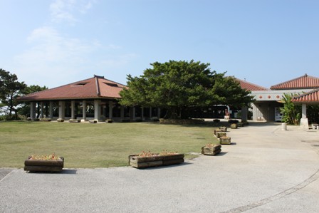 首里杜館